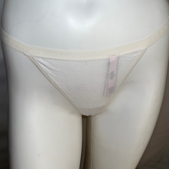 Victoria’s Secret white cotton v-string thong panty M - Picture 1 of 11